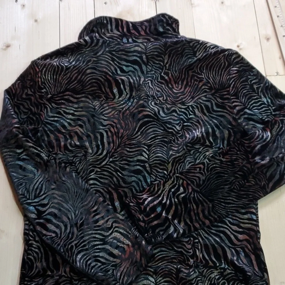 Soft Works animal print jacket. - Picture 4 of 8